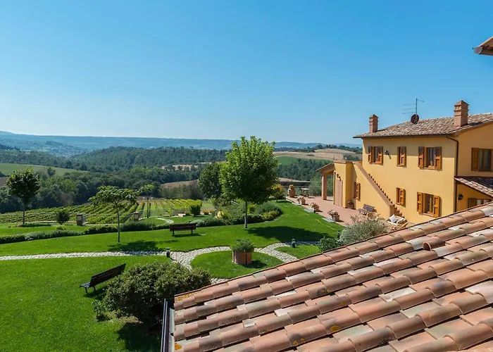 Poderina Dei Poggi 16, Emma Villa *